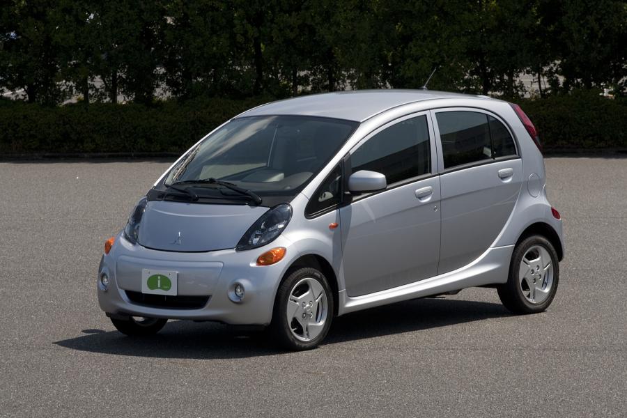  Mitsubishi i-MiEV 2012 года  (US) (фото 233 из 234)